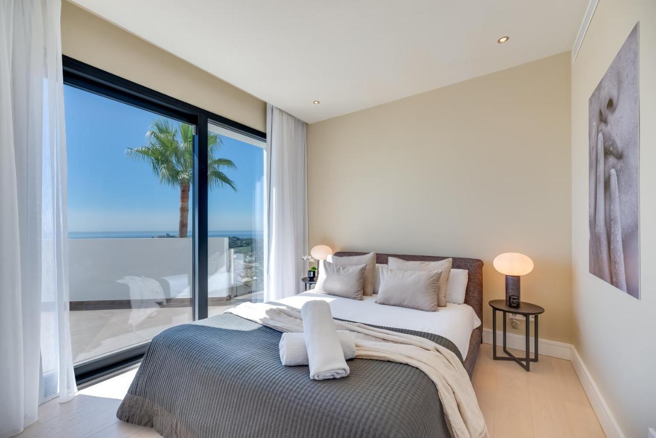 Vacation Marbella I Villa Paraiso The View, Infinity Heated Pool, Sea View, 24-7 Security, Golf Courses Estepona Exteriér fotografie